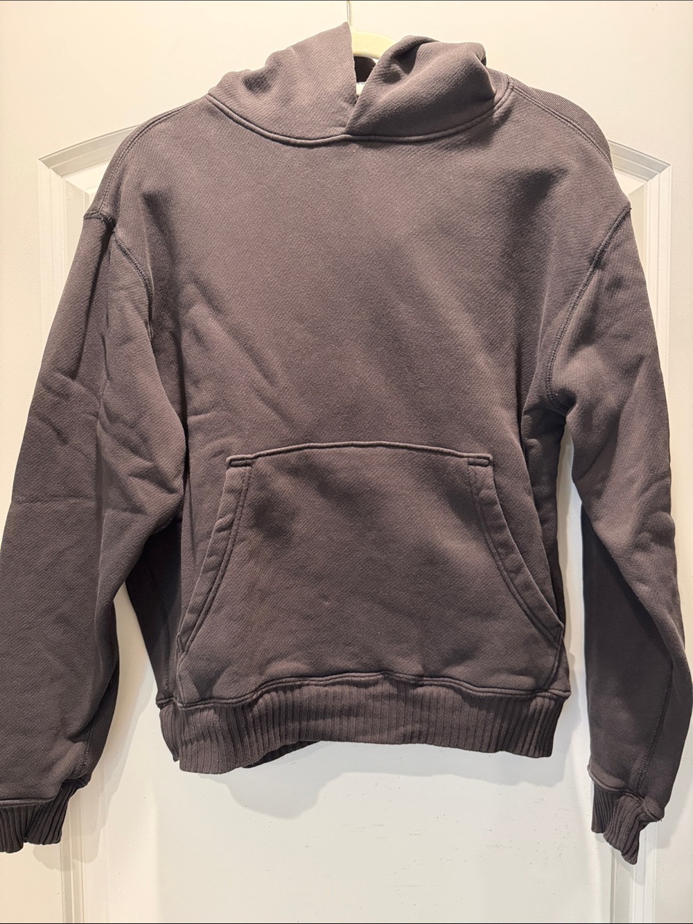 Elwood hoodie size XS